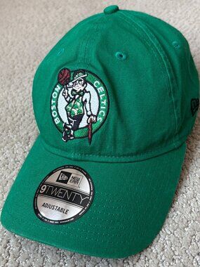 New Era Boston Celtics 9TWENTY Core Classic Green Strapback Adjustable Hat NWT